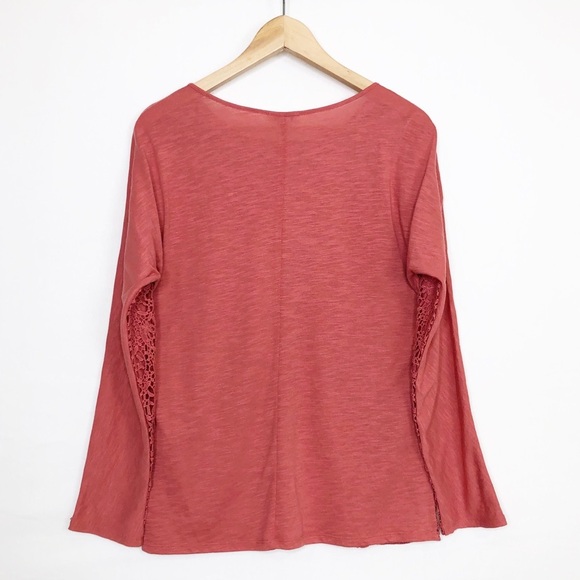 Sundance Lily’s Paramour Long sleeved appliqué lace top - Picture 2 of 10